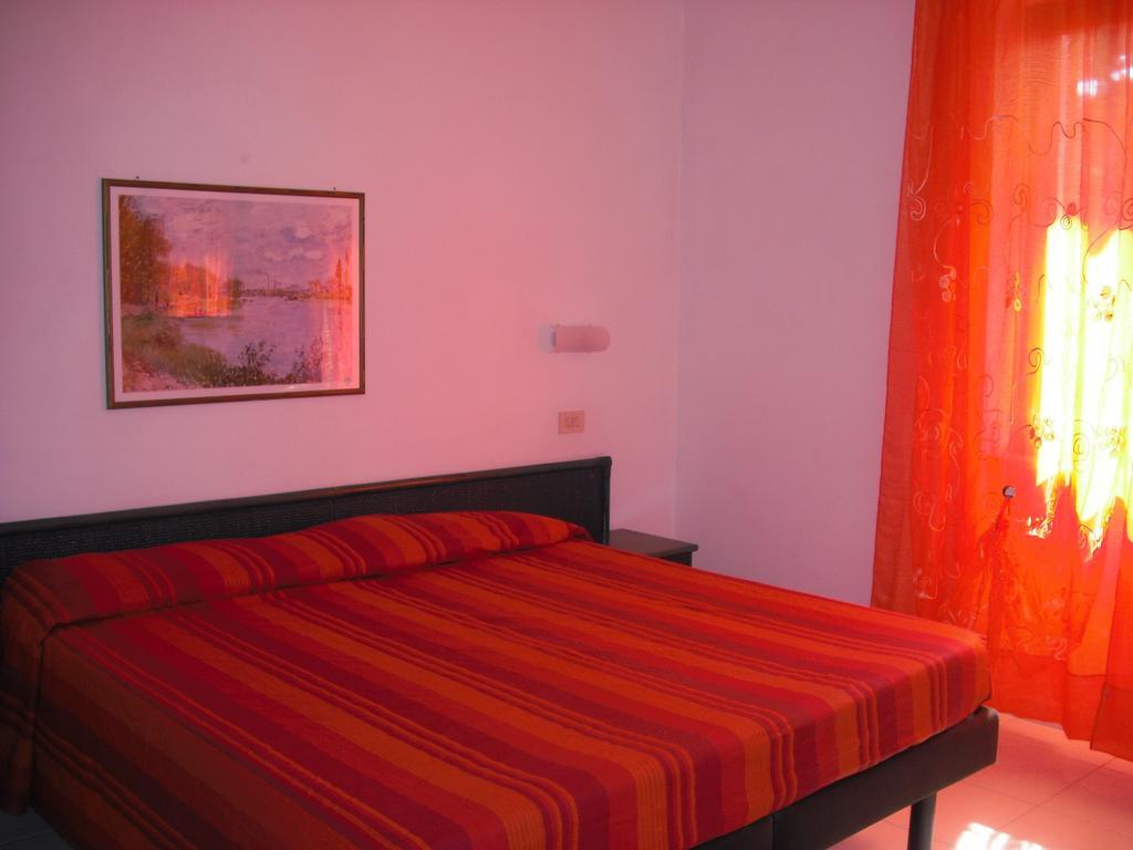 Hotel Villa Padulella Portoferraio Room photo
